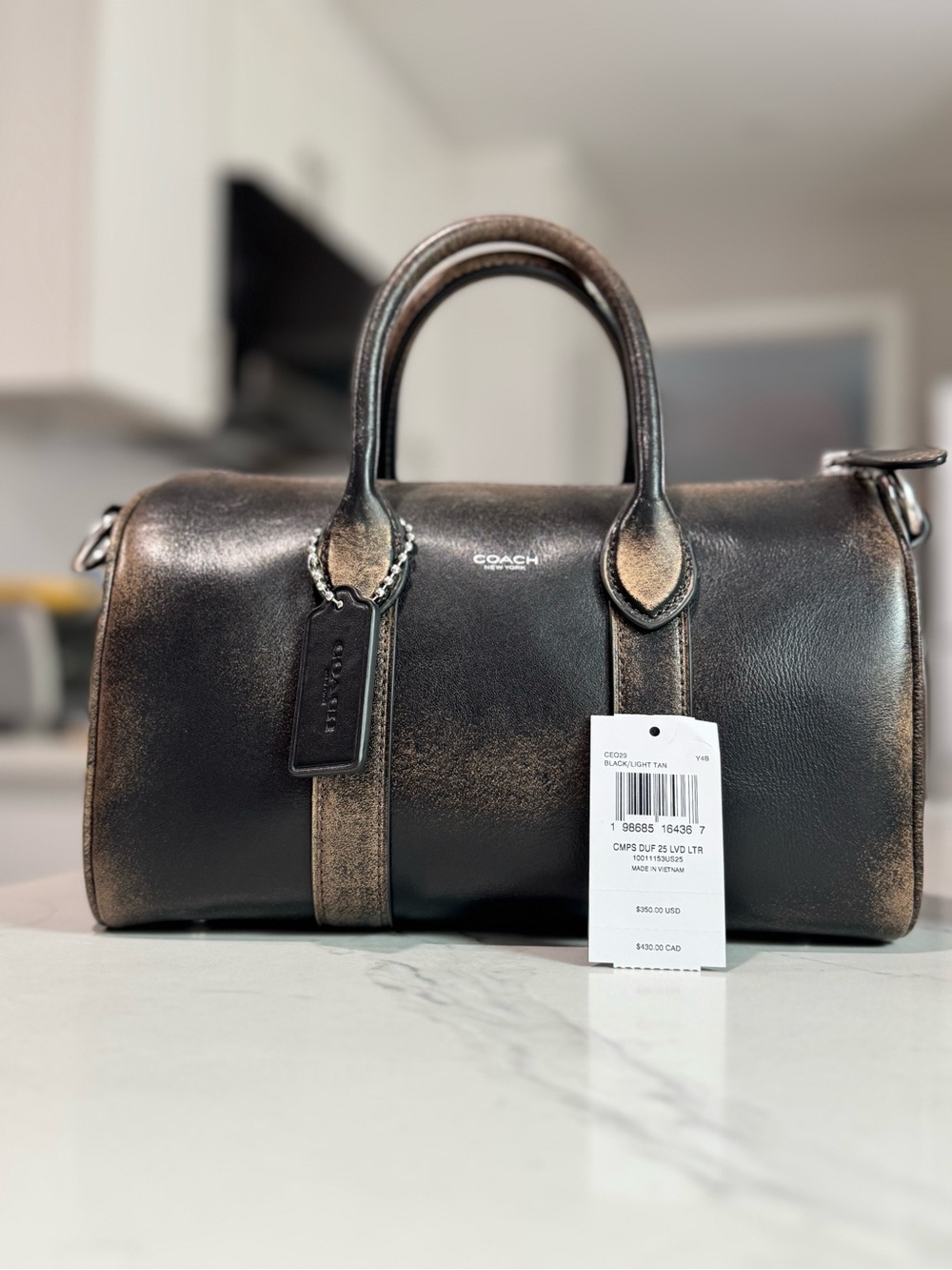 NWT - Coach - Compass 25 - Loved Leather - Picture 2 of 7